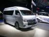 Mau Liburan di Bandung? Sewa Hiace Biar Makin Seru!