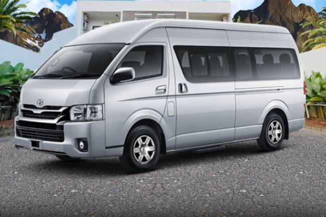 Sewa Mobil Hiace Bandung dengan Fasilitas Premium untuk Anda