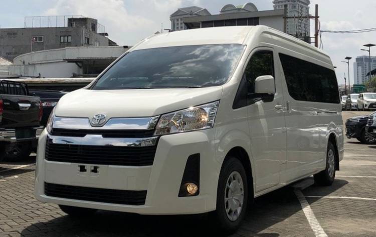 Rental Mobil Hiace Bandung untuk Kebutuhan Korporasi