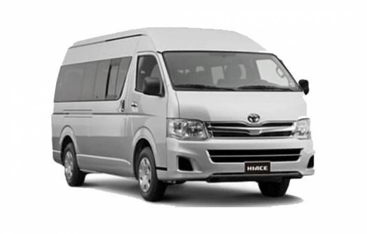 Menyewa Hiace di Bandung: Apa Saja Fasilitas yang Dapat Anda Harapkan