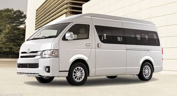 Menyewa Hiace Bandung untuk Rombongan Wisata: Tips dan Biaya yang Perlu Diketahui